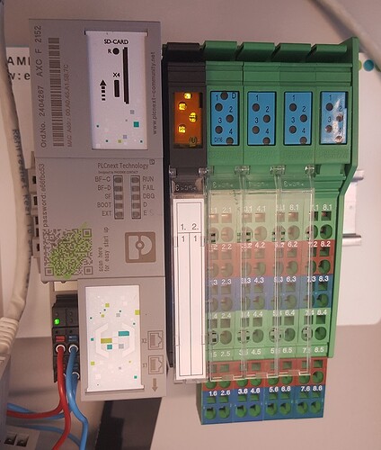 axcf2152noLights.jpg
